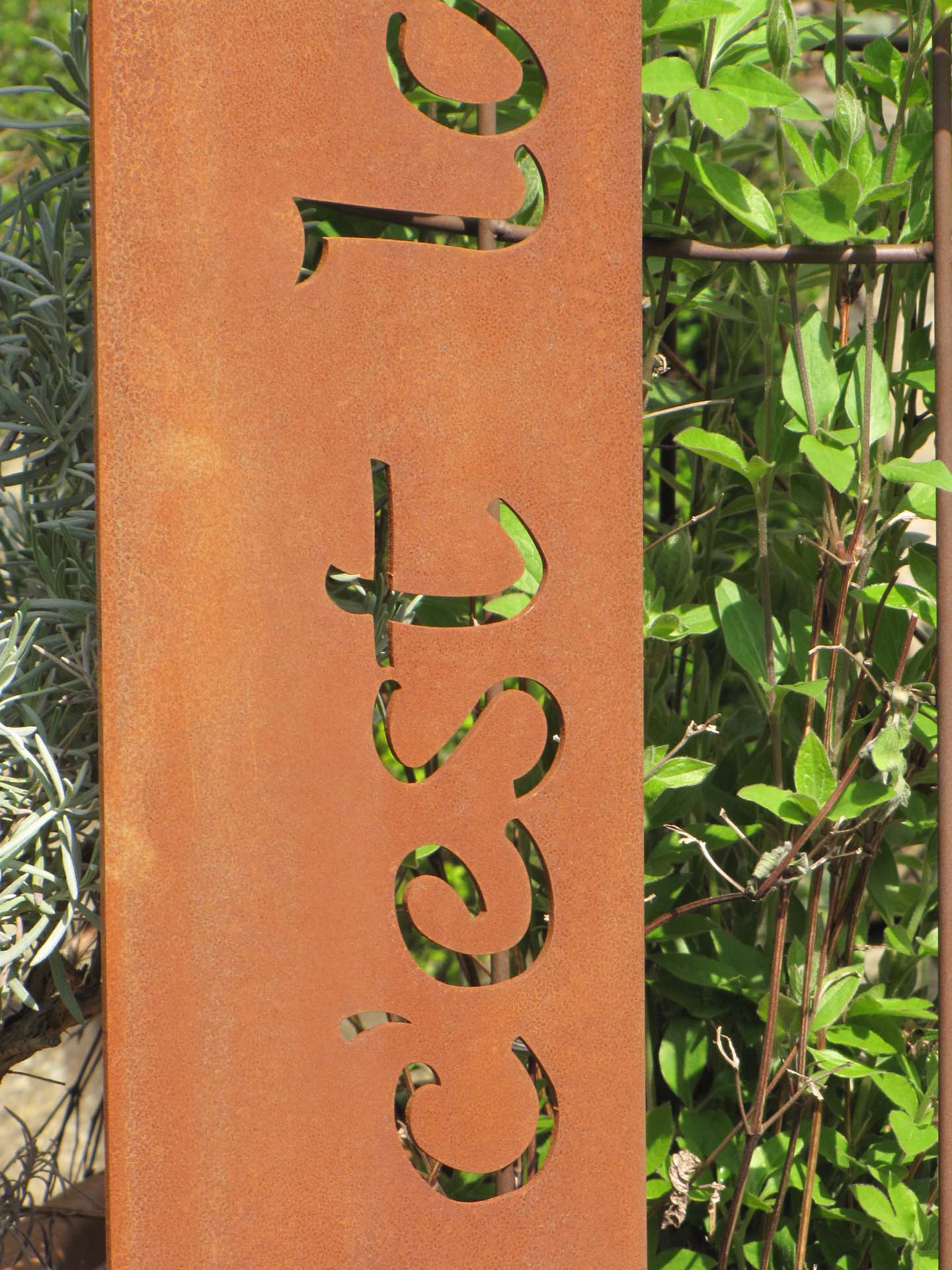 Prima Terra Gartenstele Rost mit Schriftzug Französisch
