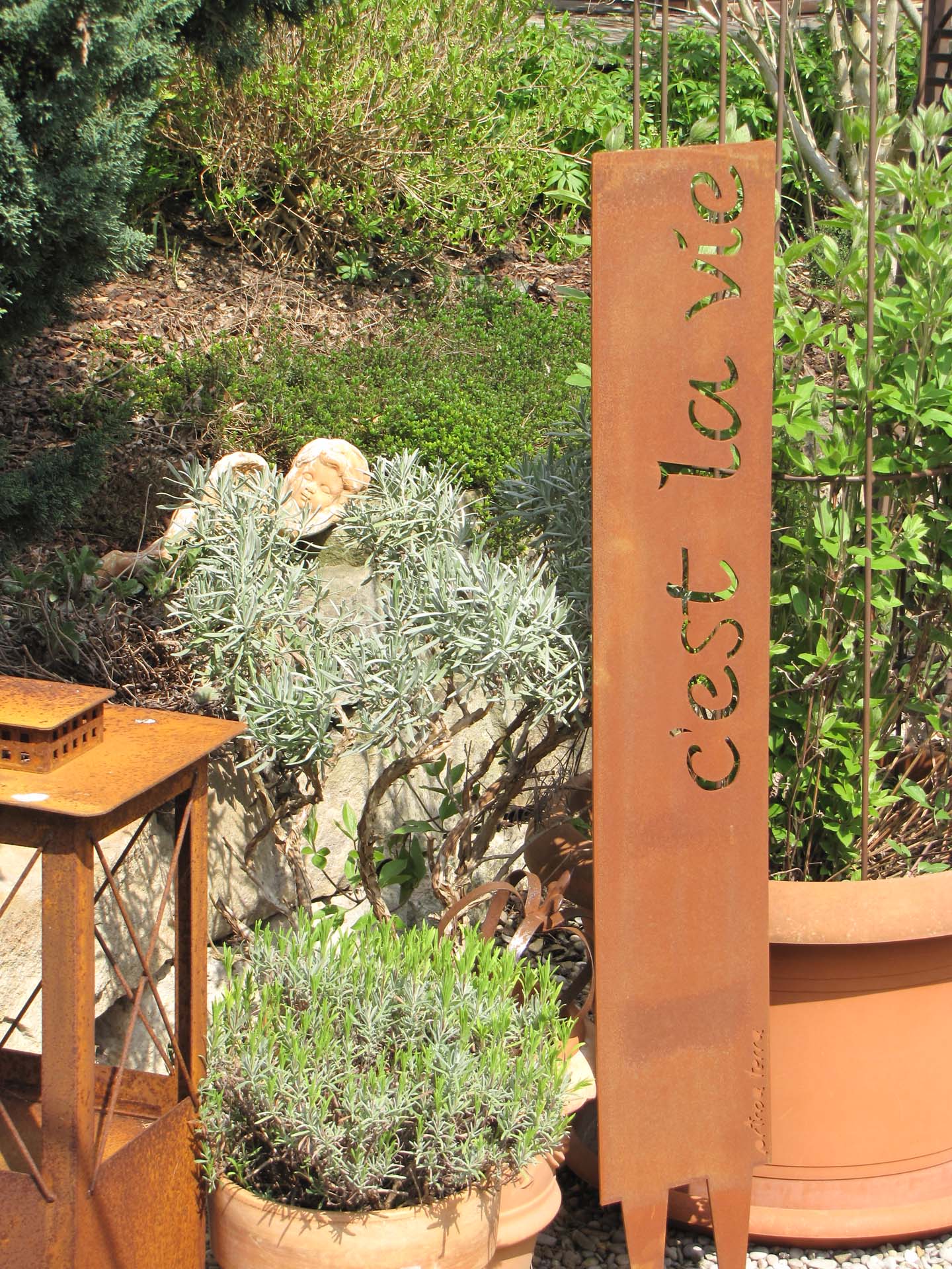 Prima Terra Gartenstele Rost mit Schriftzug Französisch Prima Terra Gartenstele Rost mit Schriftzug Französisch